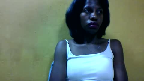 Snapshot of edwige770943 chatting on April 2026 04:12:01 PM edwige770943 online show from April 2026 04:12:01 PM