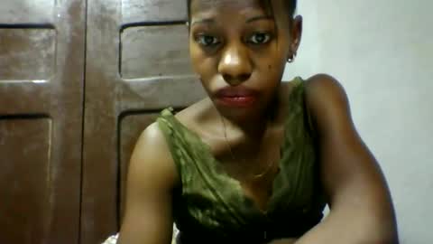Snapshot of edwige770943 chatting on May 2026 05:16:01 AM edwige770943 online show from May 2026 05:16:01 AM