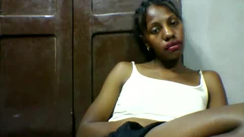 Snapshot of edwige770943 chatting on May 2026 05:53:01 PM edwige770943 online show from May 2026 05:53:01 PM