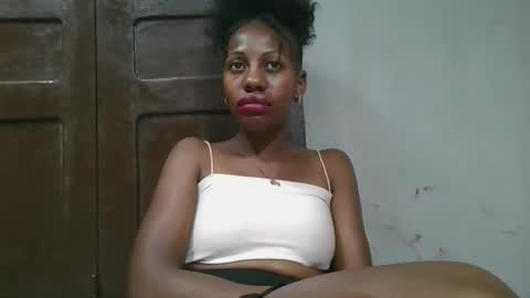 Snapshot of edwige770943 chatting on May 2026 07:50:01 AM edwige770943 online show from May 2026 07:50:01 AM