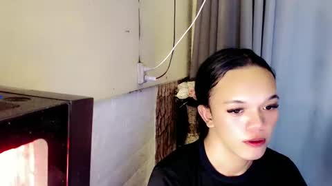 Pia online show from December 2024 10:46:02 AM