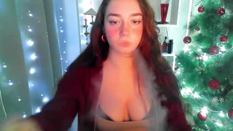 Snapshot of effie_balconii chatting on December 2024 10:26:02 AM effie_balconii online show from December 2024 10:26:02 AM
