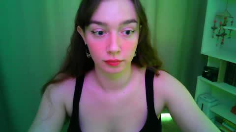 Snapshot of effie_balconii chatting on May 2026 11:05:02 AM effie_balconii online show from May 2026 11:05:02 AM