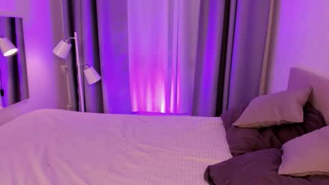 Effie Mur online show from February 2026 06:07:01 AM