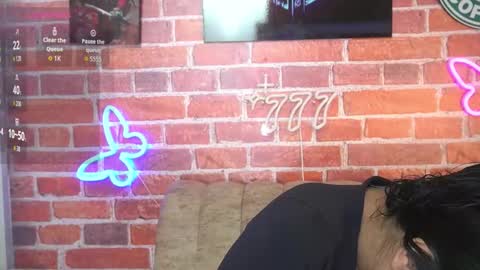 effystone777 online show from October 2025 02:02:02 PM