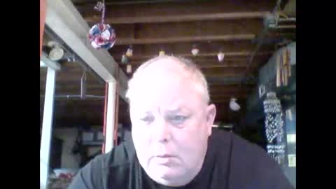 Snapshot of efriff chatting on May 2026 11:40:01 AM efriff online show from May 2026 11:40:01 AM