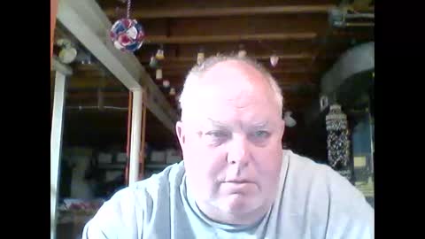 Snapshot of efriff chatting on May 2026 01:14:01 AM efriff online show from May 2026 01:14:01 AM