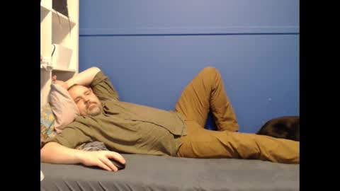 Snapshot of ehmac84 chatting on November 2025 09:35:01 PM Eh Mac online show from November 2025 09:35:01 PM