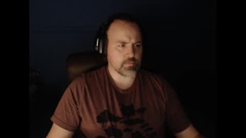 Snapshot of ehmac84 chatting on November 2025 05:42:01 PM Eh Mac online show from November 2025 05:42:01 PM