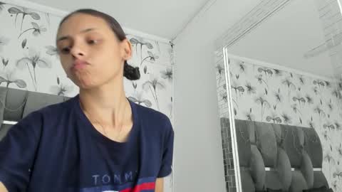 Valery online show from December 2025 02:14:02 PM