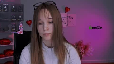 Snapshot of eira_mouse chatting on February 2026 09:43:02 AM Sweet Eira online show from February 2026 09:43:02 AM