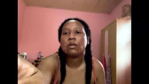 Eirondra Valeen online show from January 2026 10:19:01 AM