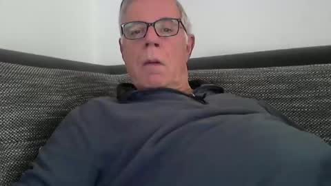 Snapshot of eisbaer1957 chatting on December 2024 11:57:02 AM eisbaer1957 online show from December 2024 11:57:02 AM