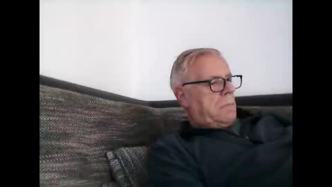 Snapshot of eisbaer1957 chatting on December 2024 01:11:02 PM eisbaer1957 online show from December 2024 01:11:02 PM