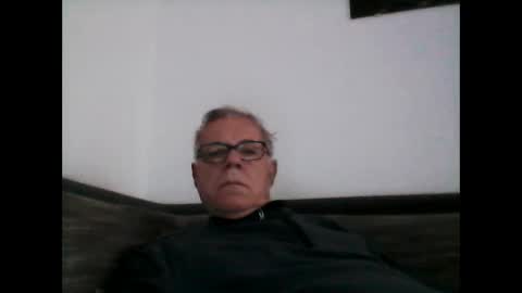 Snapshot of eisbaer1957 chatting on December 2024 08:18:02 AM eisbaer1957 online show from December 2024 08:18:02 AM