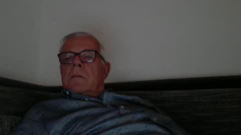 Snapshot of eisbaer1957 chatting on November 2025 02:19:01 PM eisbaer1957 online show from November 2025 02:19:01 PM