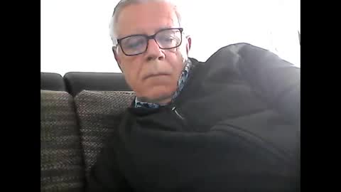 Snapshot of eisbaer1957 chatting on April 2026 11:38:02 AM eisbaer1957 online show from April 2026 11:38:02 AM