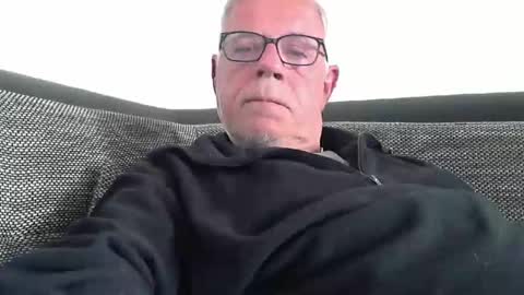 Snapshot of eisbaer1957 chatting on April 2026 08:56:02 AM eisbaer1957 online show from April 2026 08:56:02 AM