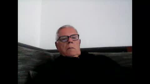 Snapshot of eisbaer1957 chatting on May 2026 12:21:02 PM eisbaer1957 online show from May 2026 12:21:02 PM