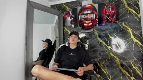 Snapshot of eithan__boy chatting on February 2026 11:40:01 AM Eithan online show from February 2026 11:40:01 AM