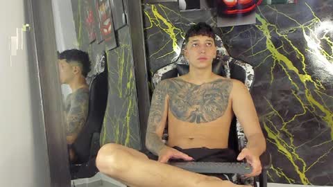 Eithan online show from April 2026 01:16:01 PM