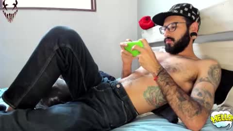 eithan_rune online show from February 2026 09:07:01 PM