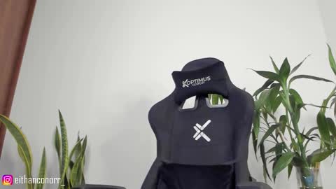 EITHAN CONOR online show from September 2025 02:11:01 AM