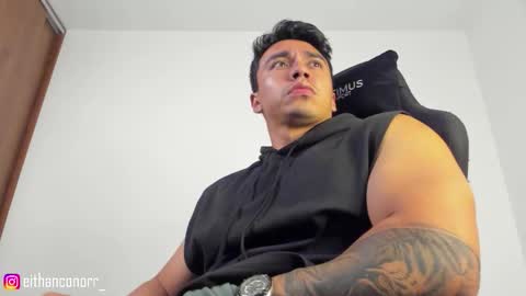 EITHAN CONOR online show from October 2025 01:17:02 AM