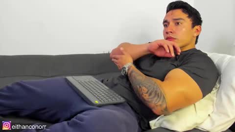 EITHAN CONOR online show from January 2026 02:39:01 AM