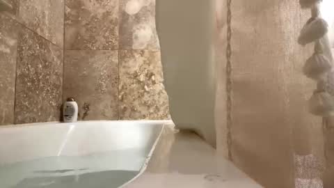 South Utah lady licker online show from January 2026 06:18:02 AM