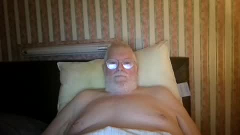 eketman1964 online show from September 2025 10:58:02 PM