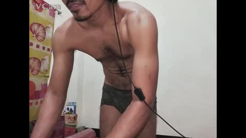 Snapshot of ekzxoxo chatting on December 2025 08:25:01 PM Ekz online show from December 2025 08:25:01 PM