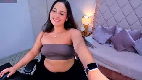 Snapshot of ela_beli chatting on June 2026 10:35:01 PM Ela Beli online show from June 2026 10:35:01 PM