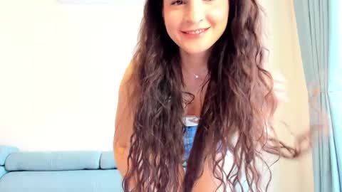 Ela online show from February 2025 07:26:02 AM