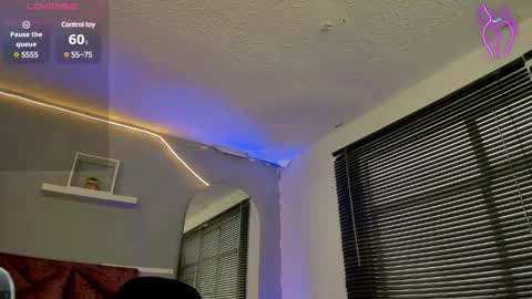 Elaia online show from March 2025 01:06:02 PM