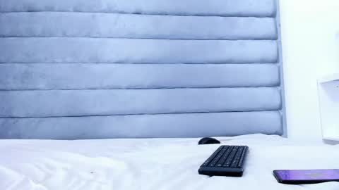 elaisaprincess online show from February 2025 08:36:01 PM