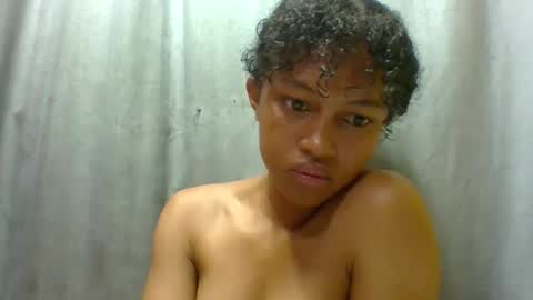 elaliealdy online show from November 2025 05:51:01 AM