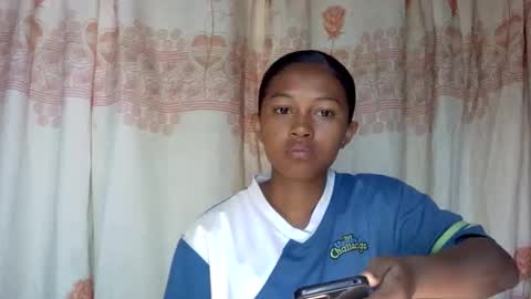 elaliealdy online show from April 2026 07:40:01 AM