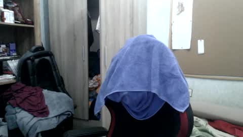 elamordeyuli online show from April 2026 07:55:01 PM