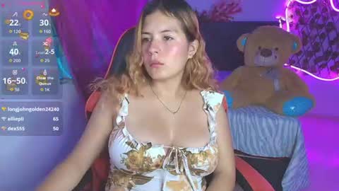 Snapshot of elara_green chatting on June 2026 11:12:02 AM lara online show from June 2026 11:12:02 AM