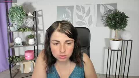 Snapshot of elara_starfall chatting on June 2026 05:23:02 AM Marta online show from June 2026 05:23:02 AM