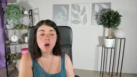 Snapshot of elara_starfall chatting on June 2026 05:49:02 AM Marta online show from June 2026 05:49:02 AM