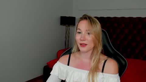 elaravoltage online show from July 2026 11:17:02 AM