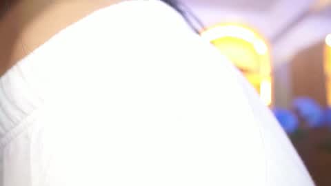 Elasummeer online show from November 2025 11:45:01 AM