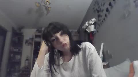 Snapshot of elaynetanton chatting on July 2026 12:19:01 AM Lia online show from July 2026 12:19:01 AM