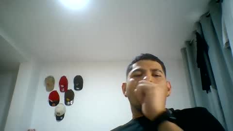 Snapshot of elberjimenes97 chatting on May 2026 12:38:02 AM elberjimenes97 online show from May 2026 12:38:02 AM