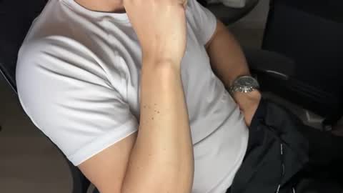 elc_2 online show from January 2025 12:07:02 PM