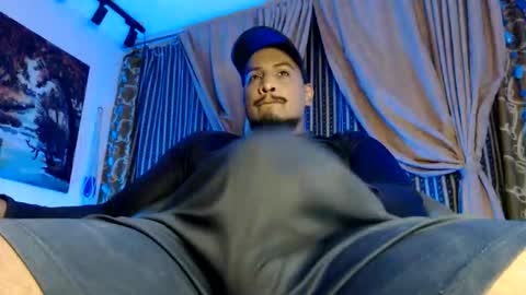 elcaballeroblack online show from October 2025 07:08:01 PM