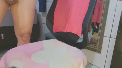 Elcimar online show from November 2025 10:25:01 PM