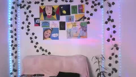 electra jones online show from May 2026 02:25:01 PM